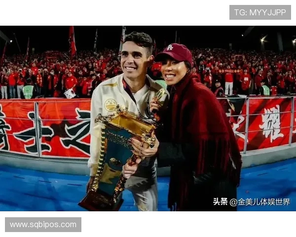 奥斯卡向海港夺冠致以祝贺感谢队友朋友和球迷们的支持与鼓励